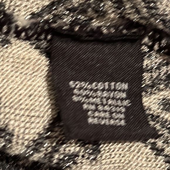 Cyrus Sparkly Metallic Sweater - - Picture 6 of 7